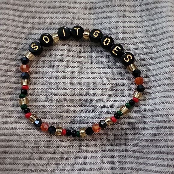 Taylor Swift Friendship Eras Tour Bracelet - Picture 1 of 2